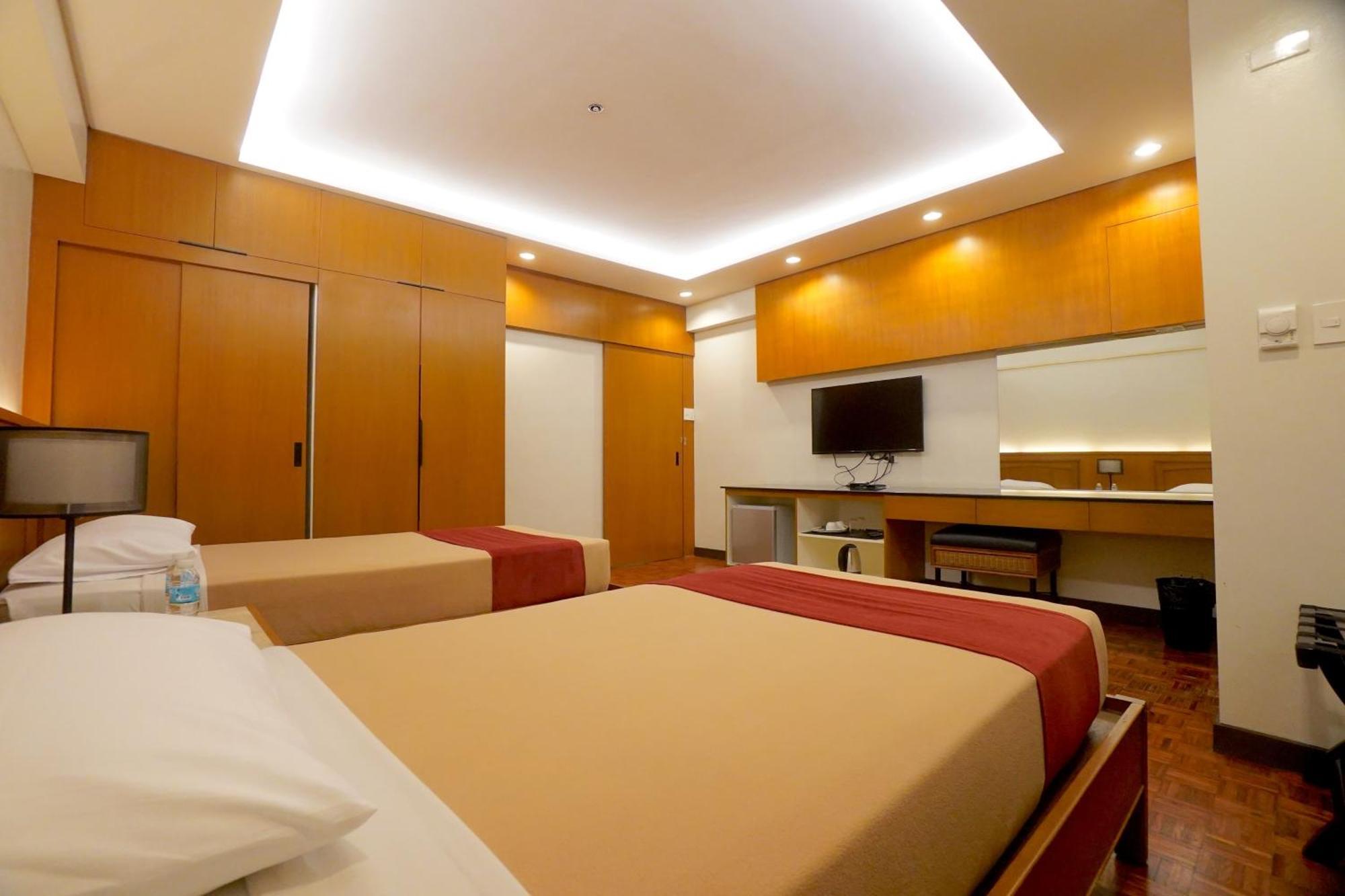 Tropicana Suites Manila Pokoj fotografie