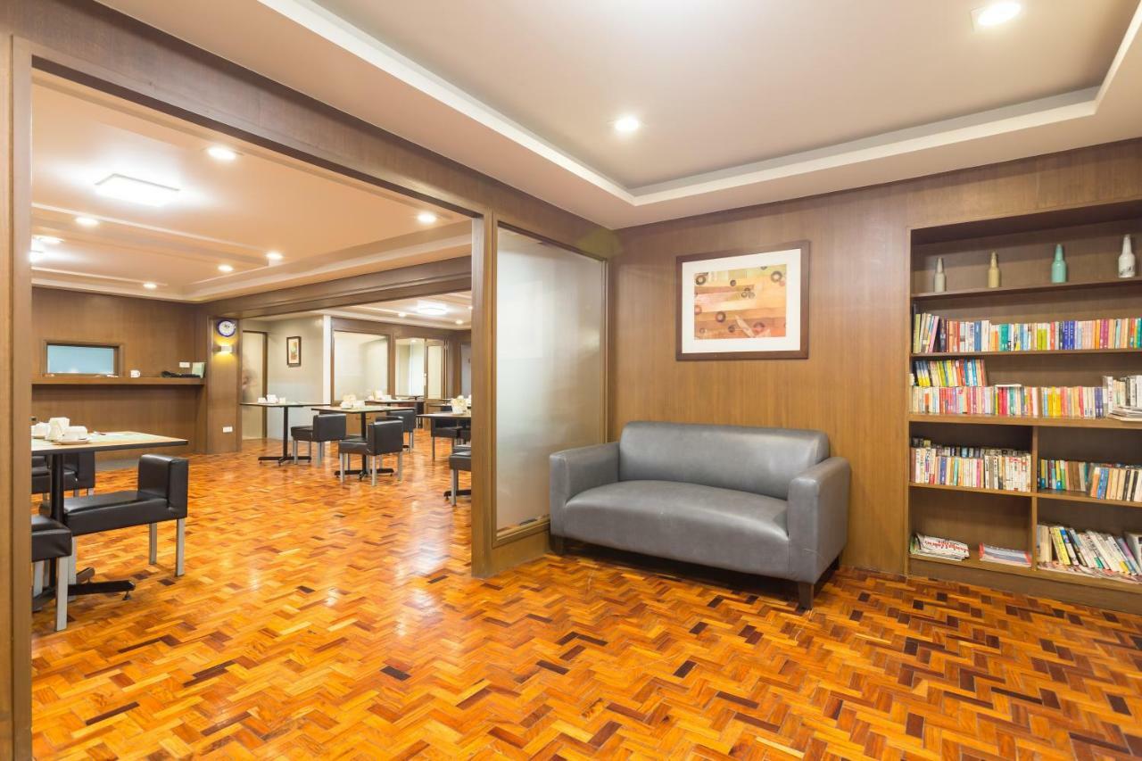 Tropicana Suites Manila Exteriér fotografie
